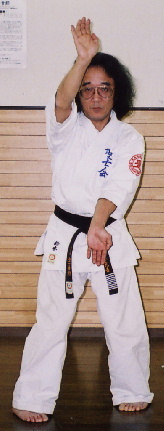 2004.3.24.karate3.jpg (37700 バイト)