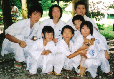 2005.8.27.karate_gassyuku12.jpg (70727 oCg)