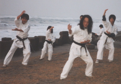 2003.2.9.karate_moe5.jpg (41790 oCg)